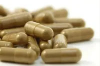 Organic Nettle Capsules – Image 1