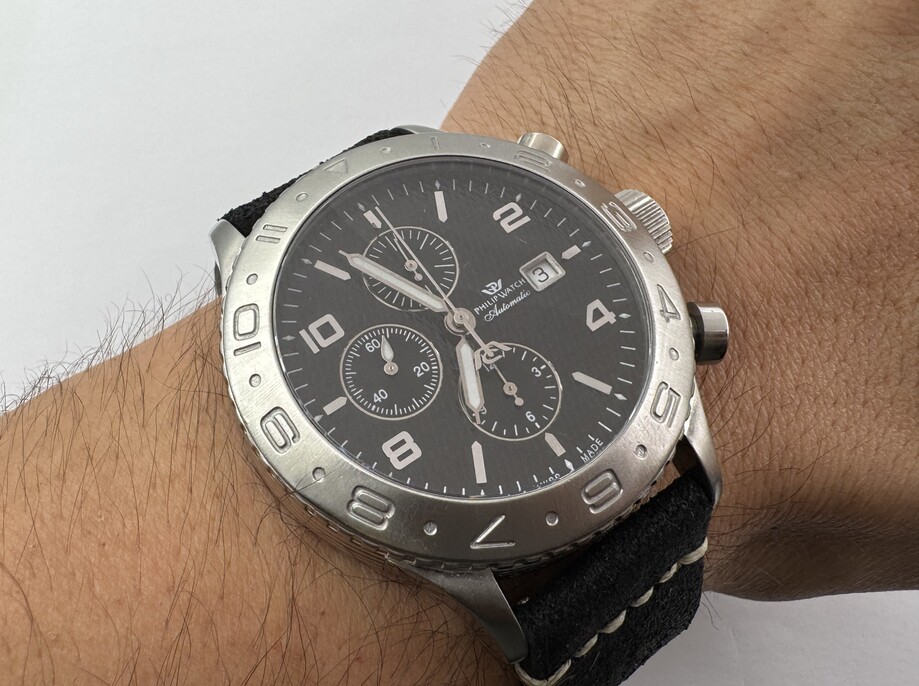 PHILIP WATCH Chronograph Cal Valjoux 7750 Automatic Black Waffle Dial - 48 mm – Image 1