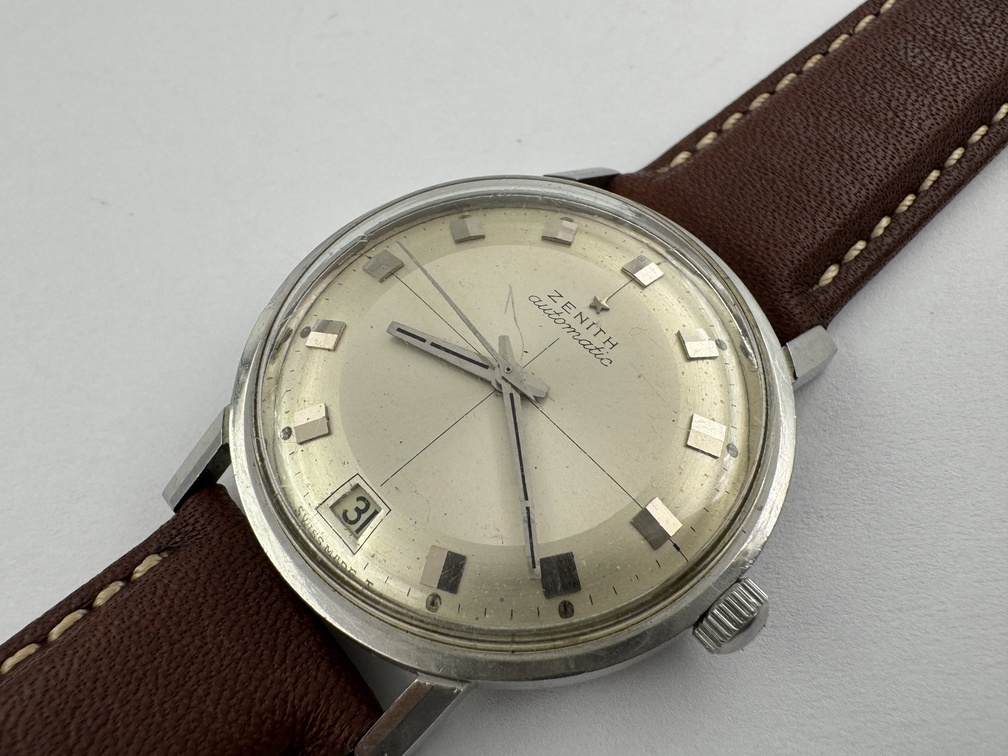 Vintage ZENITH Stellina Date Crosshair Pie Pan Dial Automatic Cal 2542PC - 34 mm – Image 2