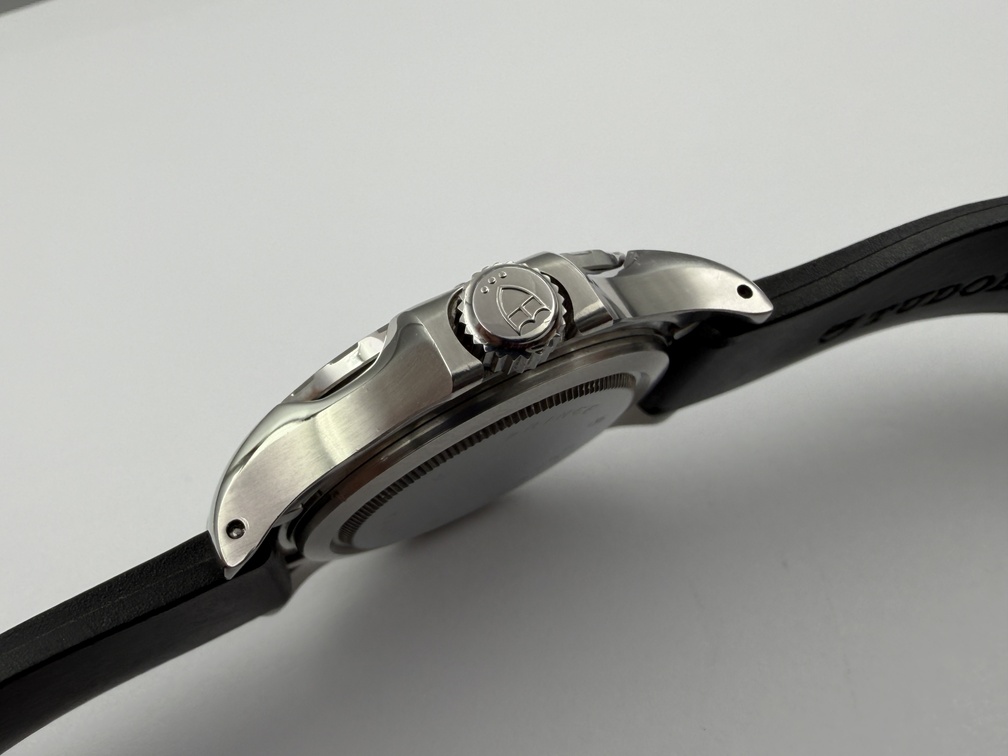 TUDOR Prince Date 89190P Hydronaut Blue MOP Dial Cal ETA 2824-2 Automatic 40 mm – Image 4