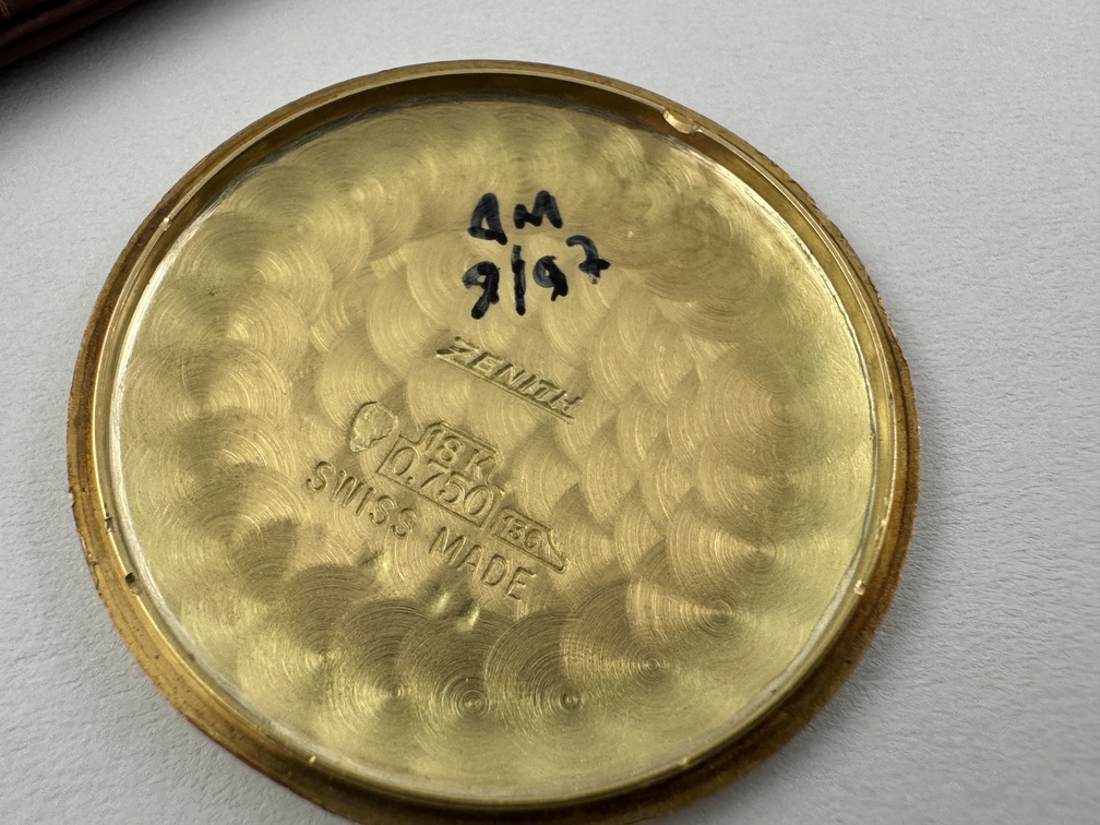 Vintage 60´s ZENITH 18K Yellow Gold Manual Winding Cal 2532 SERVICED - 33 mm – Image 4
