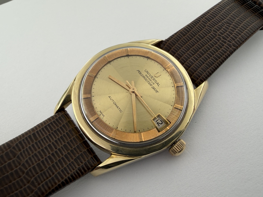 Vintage UNIVERSAL GENEVE Polerouter Date 869102/09 Cal 69 Automatic - 35 mm – Image 1