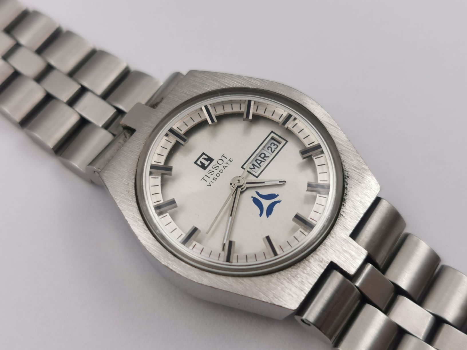 Vintage Ladies´ TISSOT Visodate Day/Date Automatic Silver Dial BEAUTIFUL - 27mm – Image 1