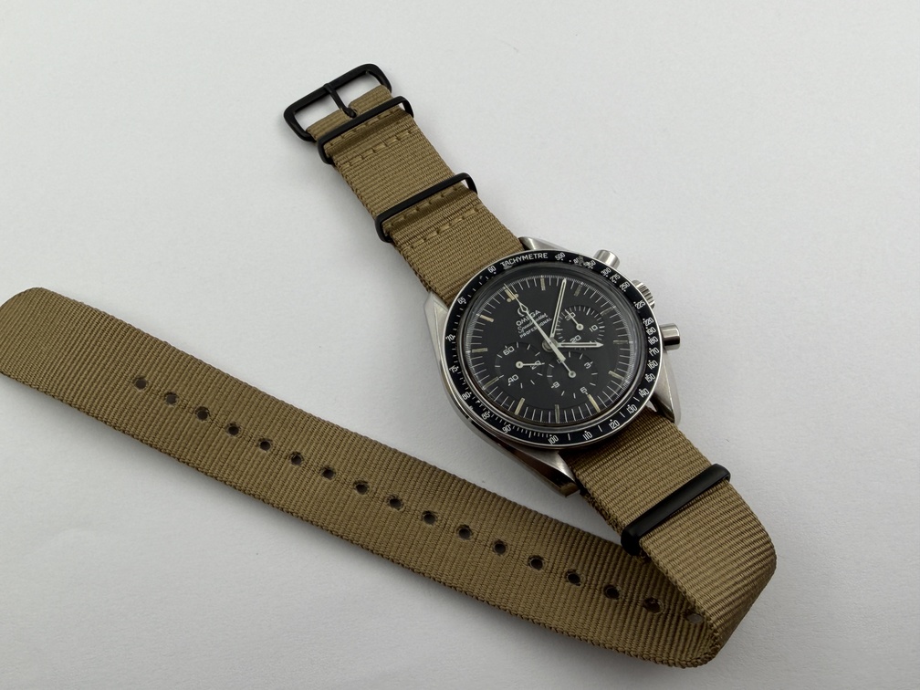 OMEGA Pre-Moon 145.022-69 ST Speedmaster Chronograph 220 Bezel Cal Ω 861 - 42 mm – Image 3