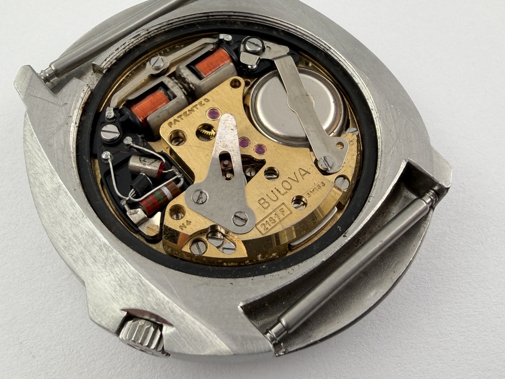 Vintage Bulova Accutron N1 "Sputnik" Safirglas Gray/Red Dial Cal 2181F - 40 mm – Image 7