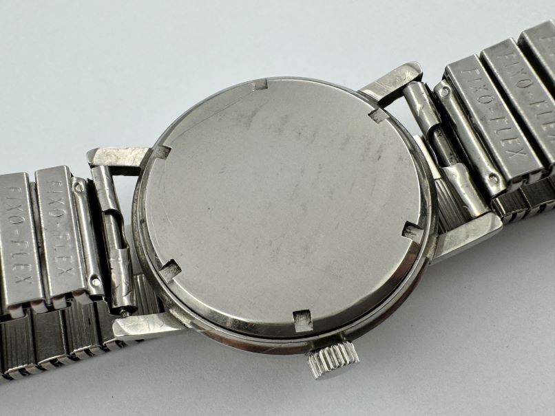 Vintage ZENITH Arabic Dial Manual Winding Cal 2532 All Stainless Steel - 34 mm – Image 7