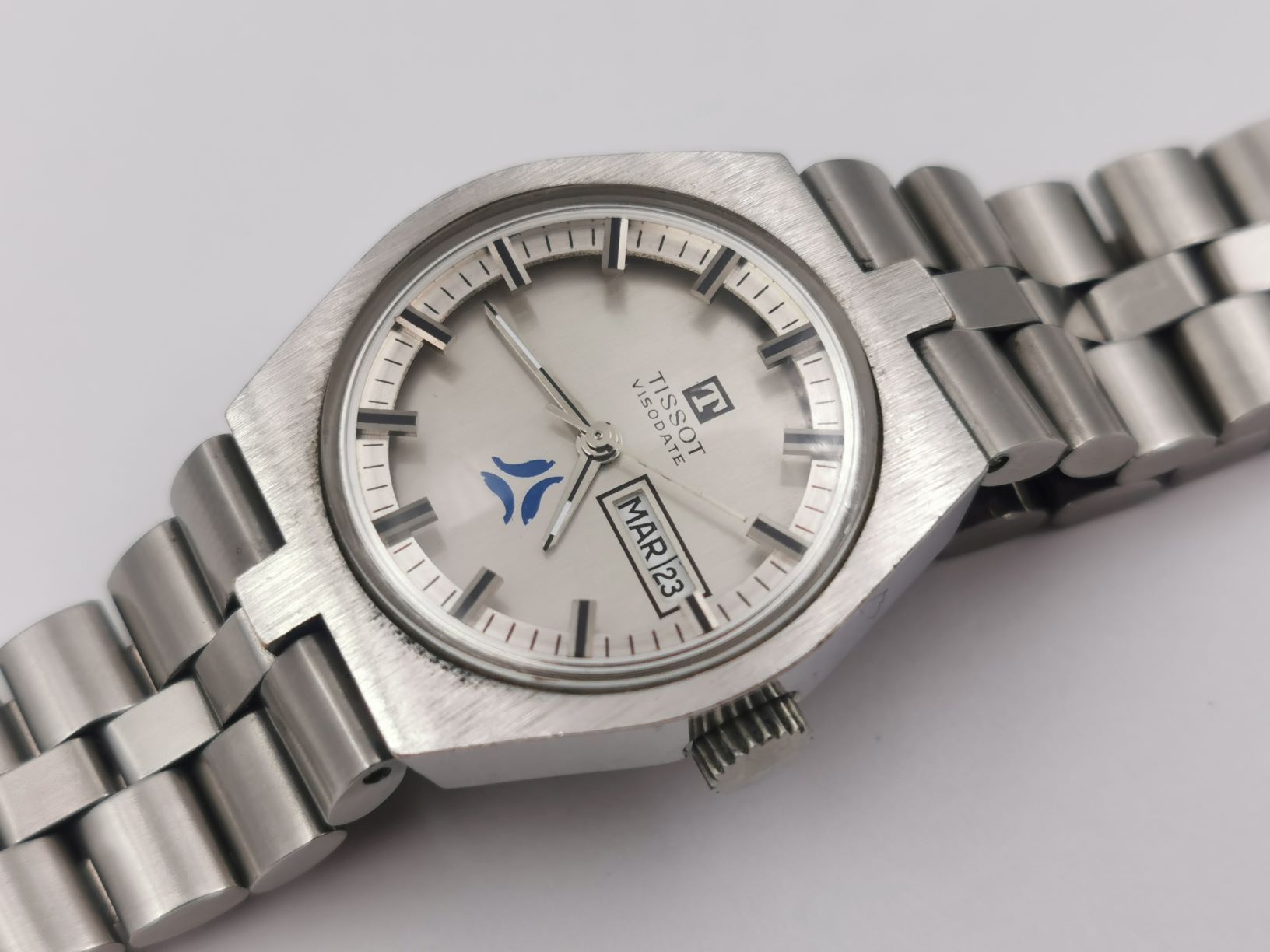 Vintage Ladies´ TISSOT Visodate Day/Date Automatic Silver Dial BEAUTIFUL - 27mm – Image 2