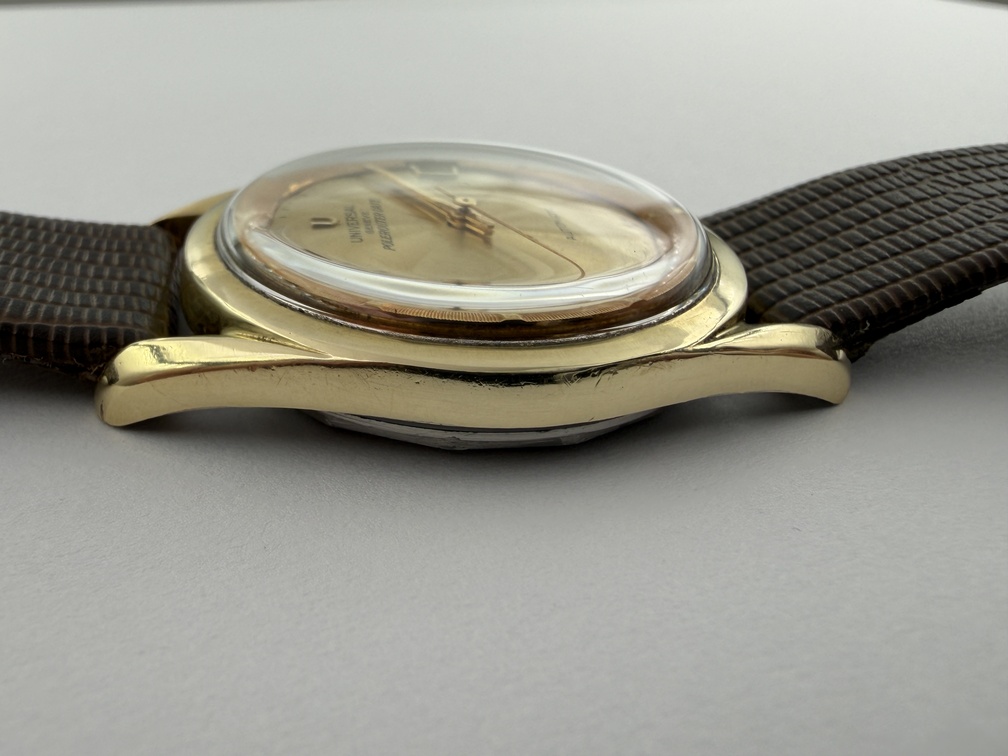 Vintage UNIVERSAL GENEVE Polerouter Date 869102/09 Cal 69 Automatic - 35 mm – Image 4