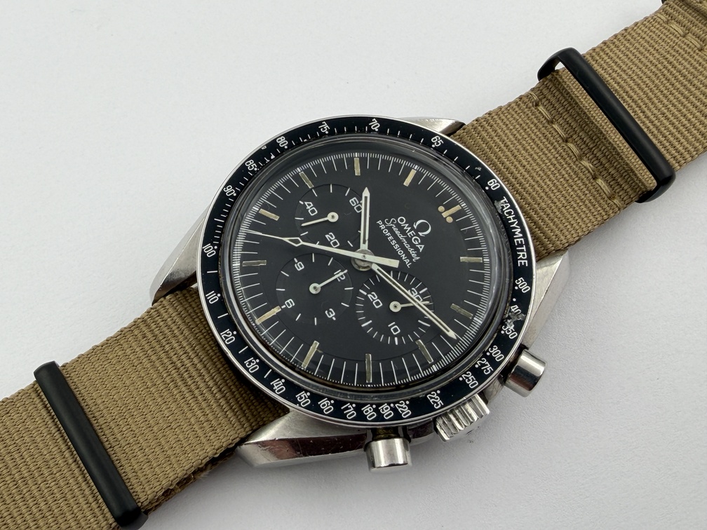 OMEGA Pre-Moon 145.022-69 ST Speedmaster Chronograph 220 Bezel Cal Ω 861 - 42 mm – Image 2