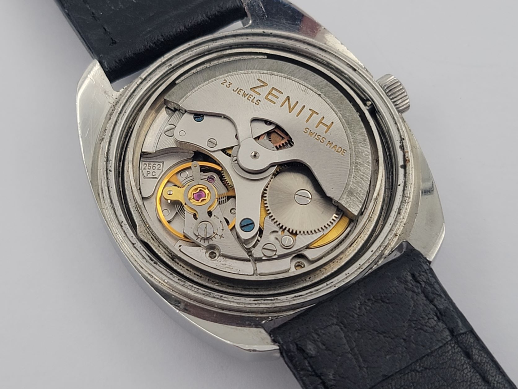 ZENITH AutoSport Automatic 28800 Date - All Stainless Steel Cal 2562 - 35 mm – Image 4