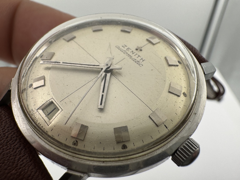 Vintage ZENITH Stellina Date Crosshair Pie Pan Dial Automatic Cal 2542PC - 34 mm – Image 6