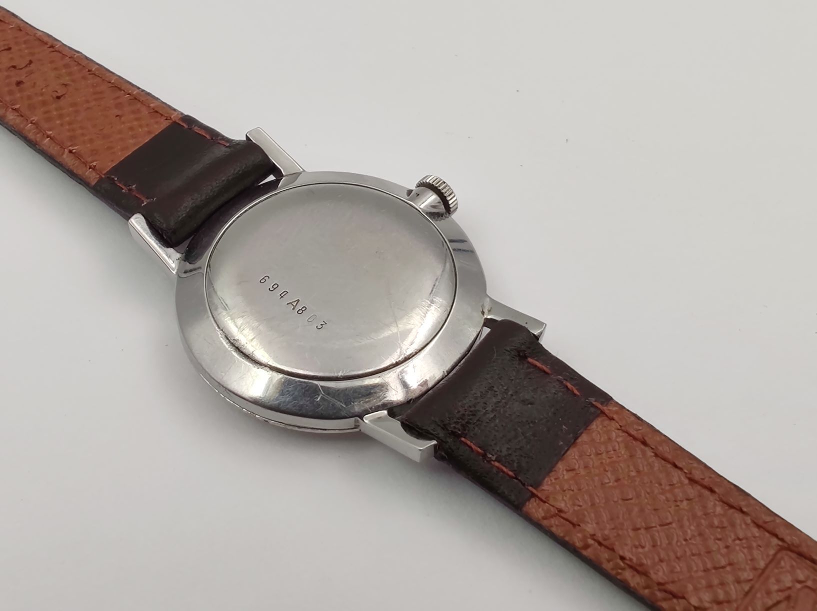 Vintage Ladies' ZENITH Hand Wind Cal 1520 Arabic Dial - NEEDS SERVICE / REPAIRS – Image 4