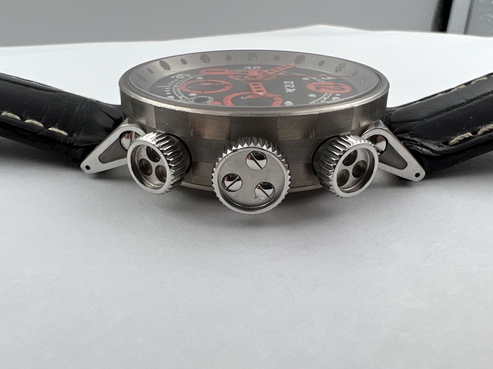 B.R.M V12-44 Bernard Richards Titanium Chronograph Automatic Cal ETA 7753 - 44 mm – Image 4