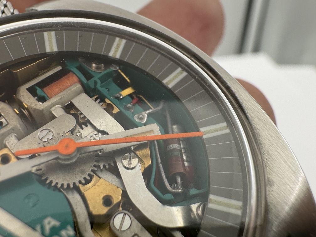 Vintage BULOVA 770 Spaceview "T" Accutron All Stainless Steel Cal 2141 - 38 mm – Image 4