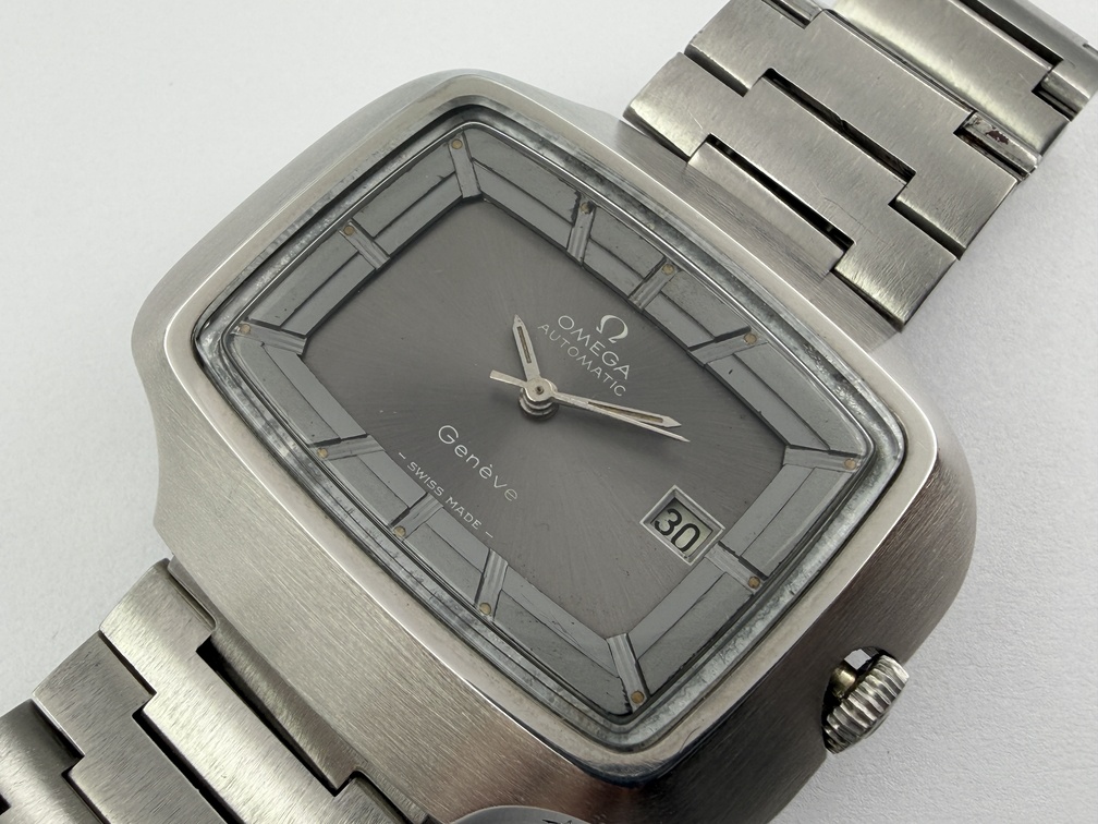 Vintage OMEGA Genève 166.0123 "TV Screen" Gray Dial Automatic Cal Ω 1481 - 45 mm – Image 2