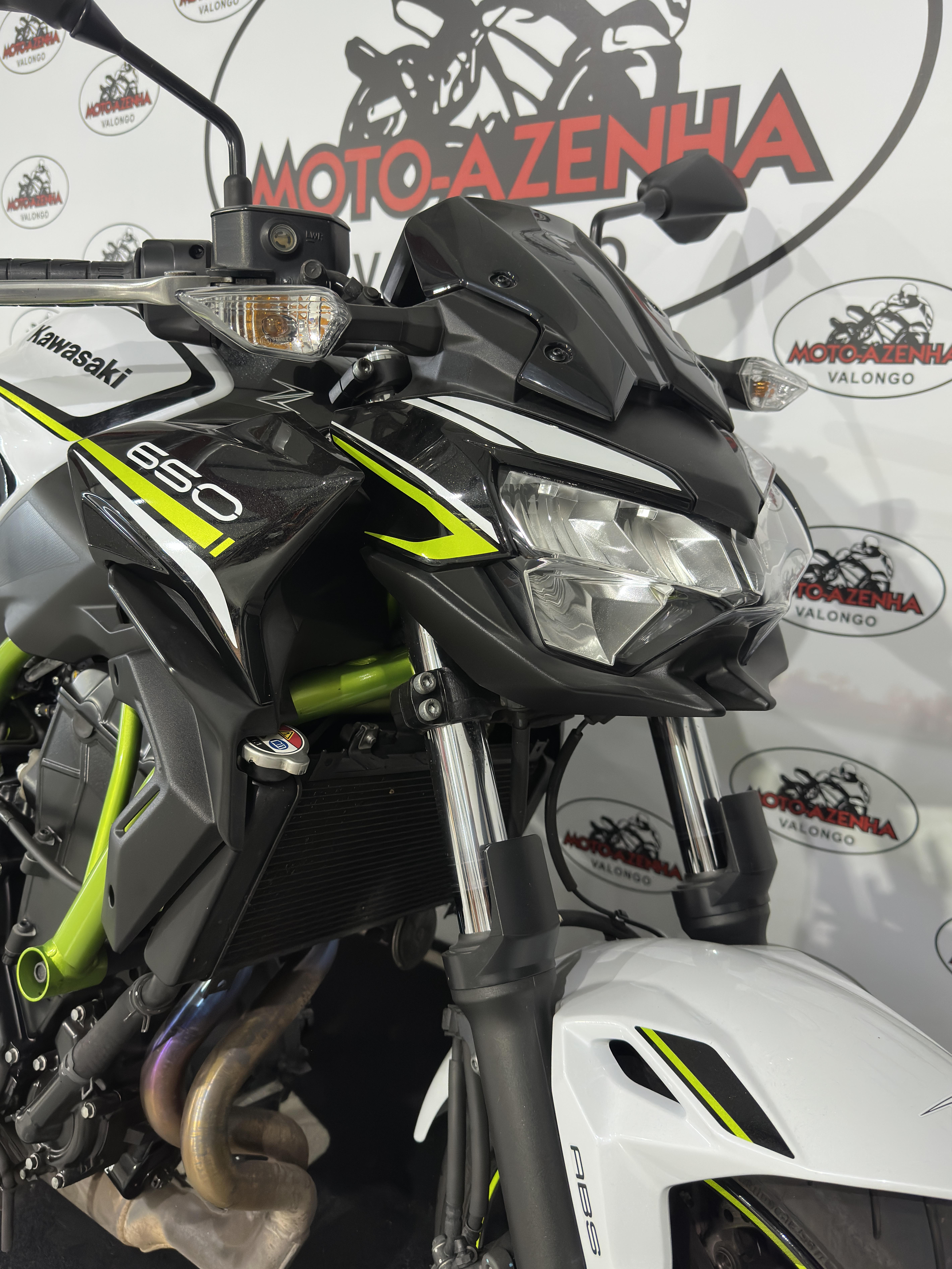 Mota Kawasaki Z650 – Imagem 17