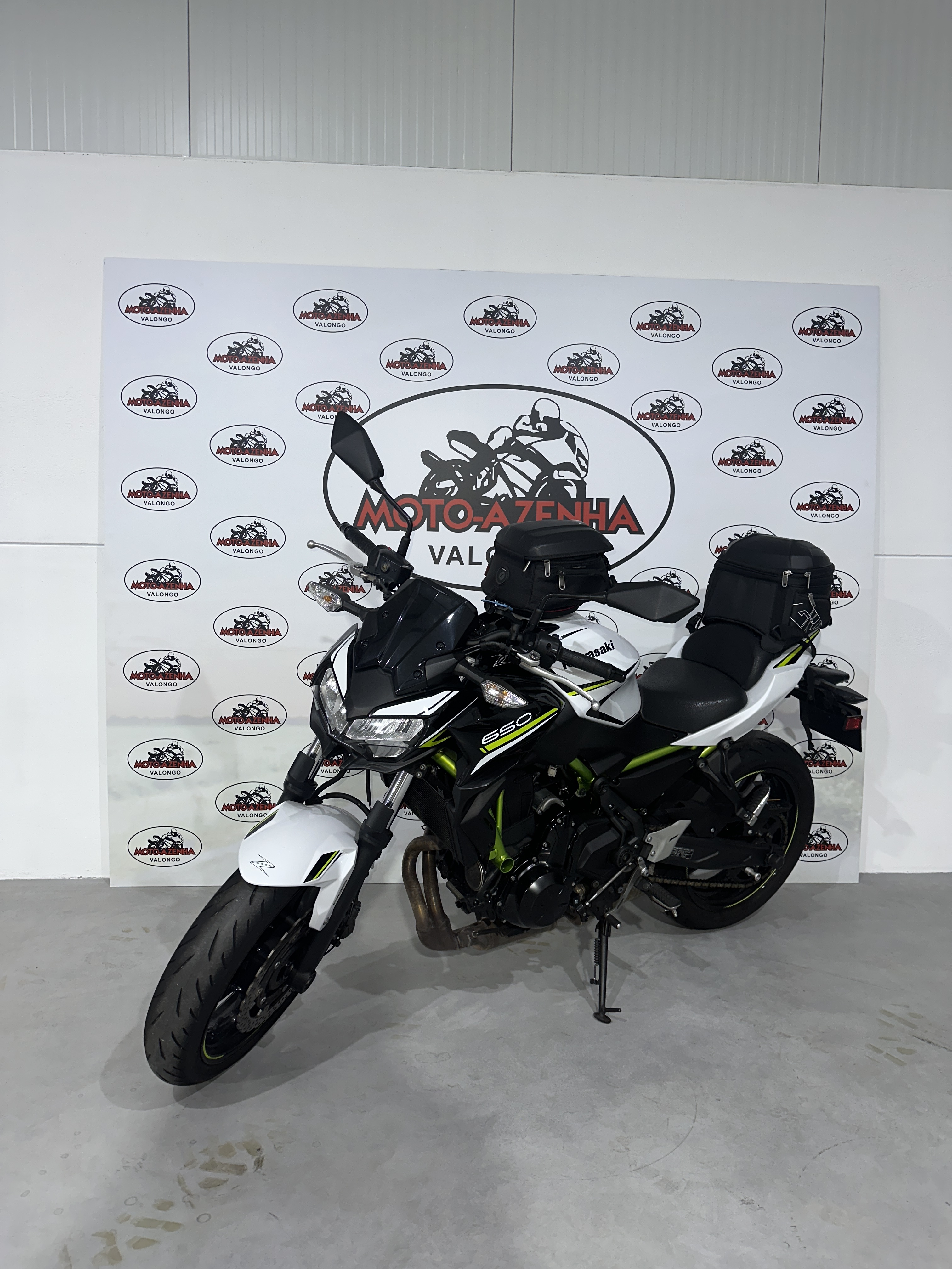 Mota Kawasaki Z650 – Imagem 11