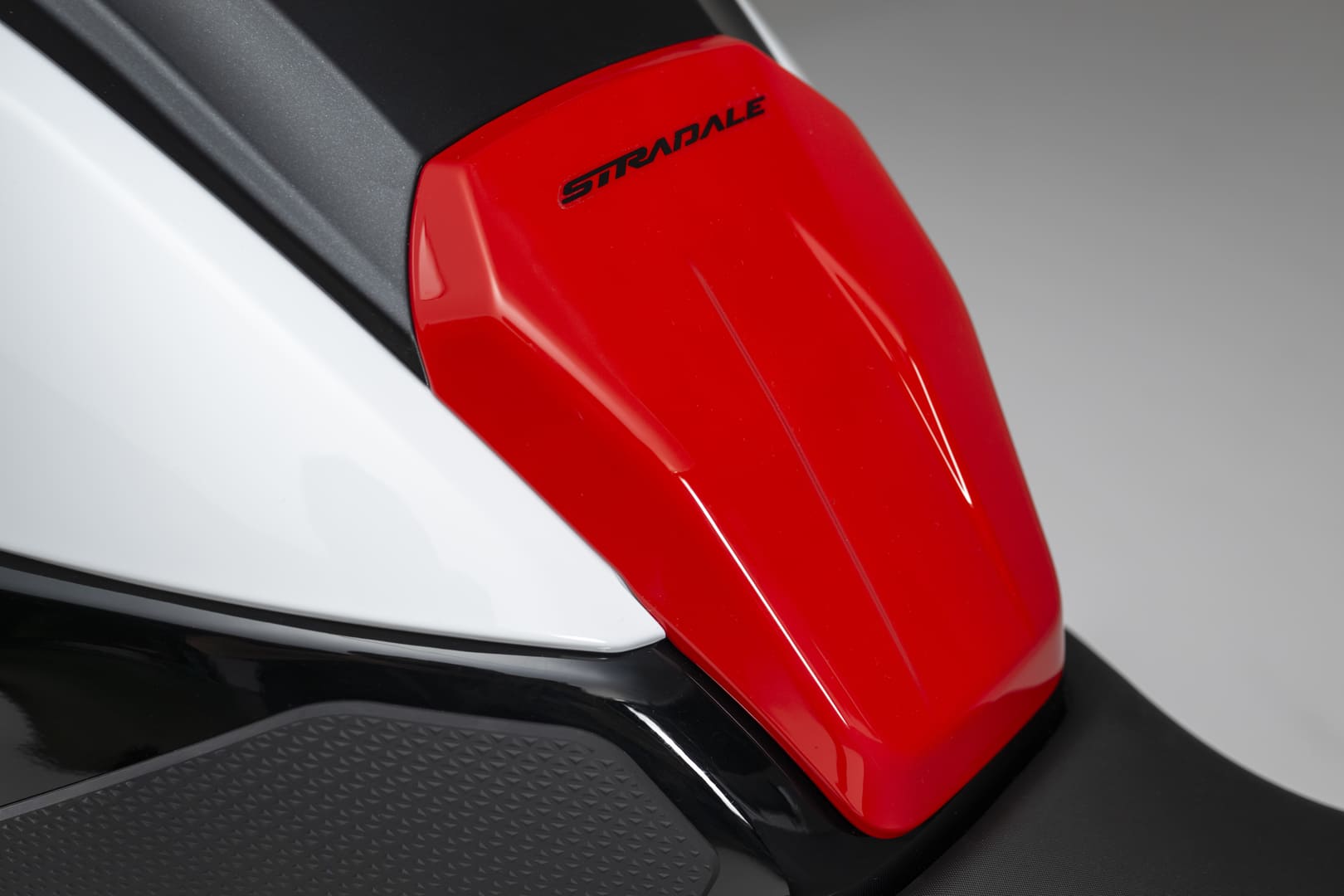 Mota Benelli TRK 902 STRADALE – Image 12