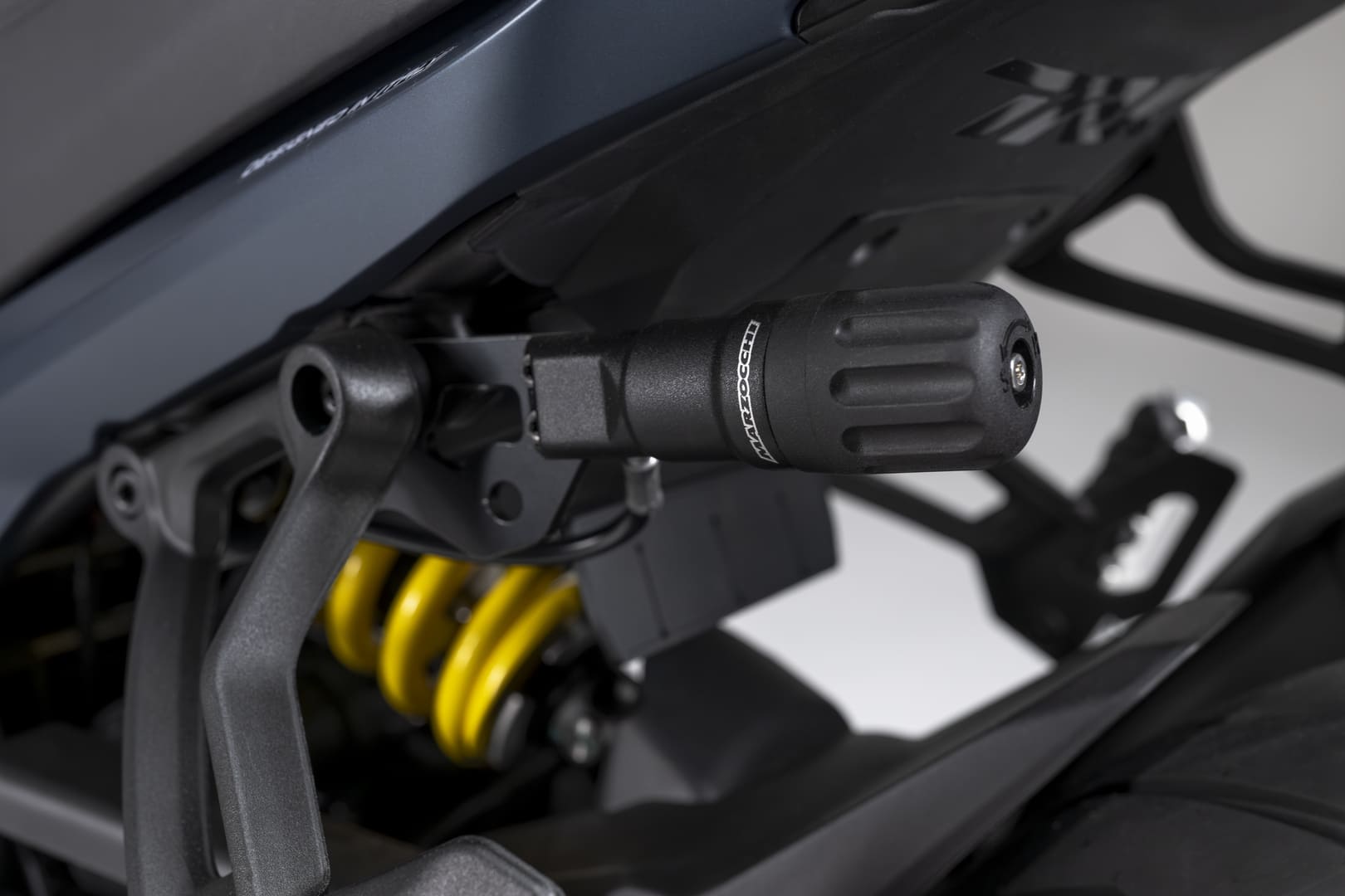 Mota Benelli TRK 902 STRADALE – Image 13
