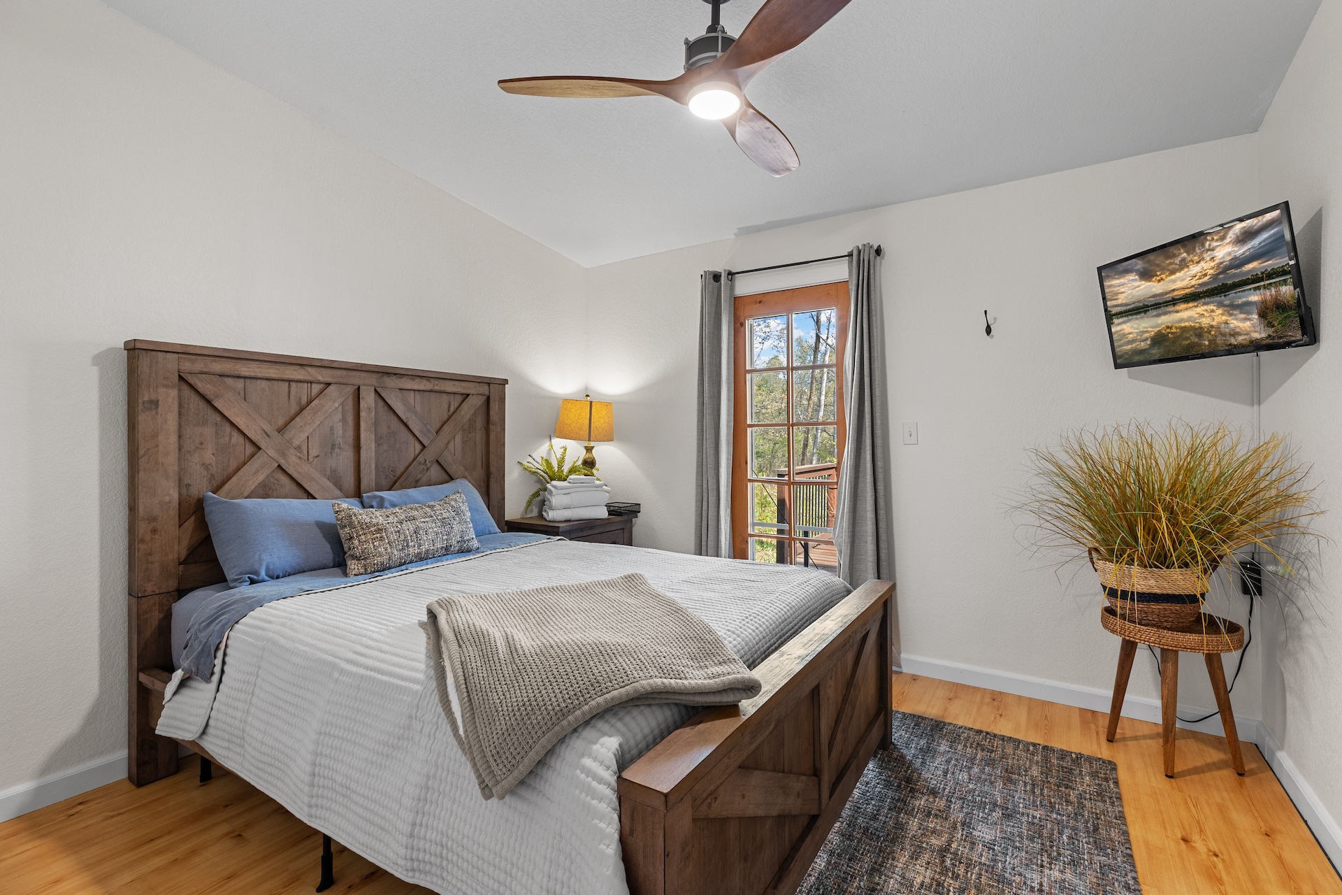 The Clubhouse: Queen Bedroom – Image 1