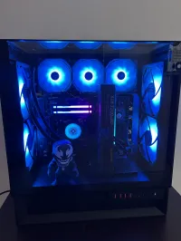 Custom Gaming PC/ Ryzen 7 9700X / 32GB/ 1TB NVMe/ RTX 5070 3X Fans – Image 3