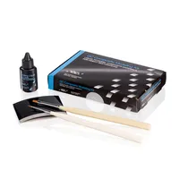 [A00123929] - GC COMPOSITE MODELING KIT Gradia Modeling Kit [Liquido 6ml+2 Manici+5 Pennellini Piatti+5 tondi+1 blocco miscelazione] [900743] GC – Image 1