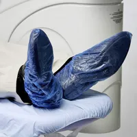 [A00146039] - COPRISCARPE IMPERMEABILI PVC Protezioni per calzature in PVC azzurro, impermeabili, con apertura elastica e suola antiscivolo Omnia – Image 1