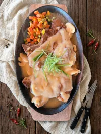 Sizzling Pork Chop – Image 1