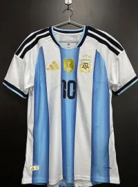 Camiseta Argentina Mundial 2026 con dorsal de Messi⚽️ – Imagen 1
