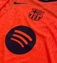 Camiseta Barcelona alternativa temporada 25/26 – Image 3
