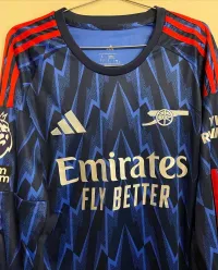Camiseta Arsenal alternativa versión fan temporada 25/26 		* Clubes 25/26 ⚽ – Image 5