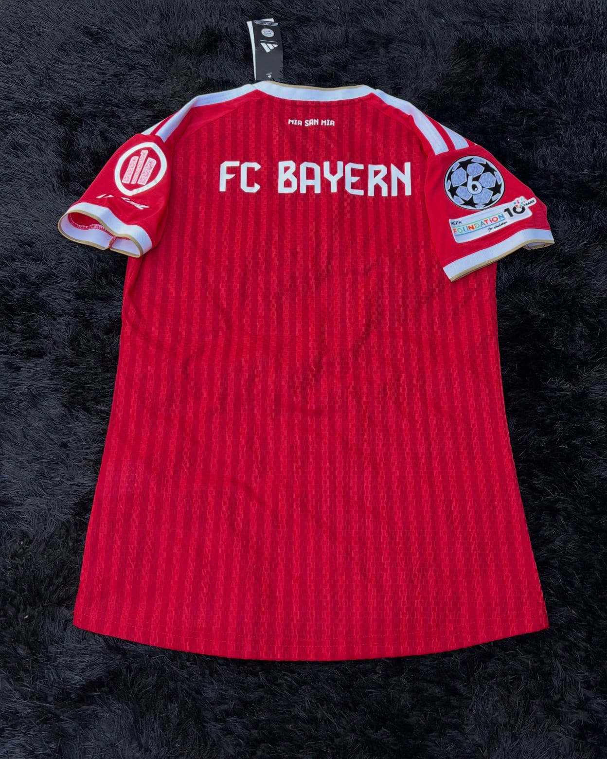 Jersey Bayern Múnich temporada 26/27 – Image 6