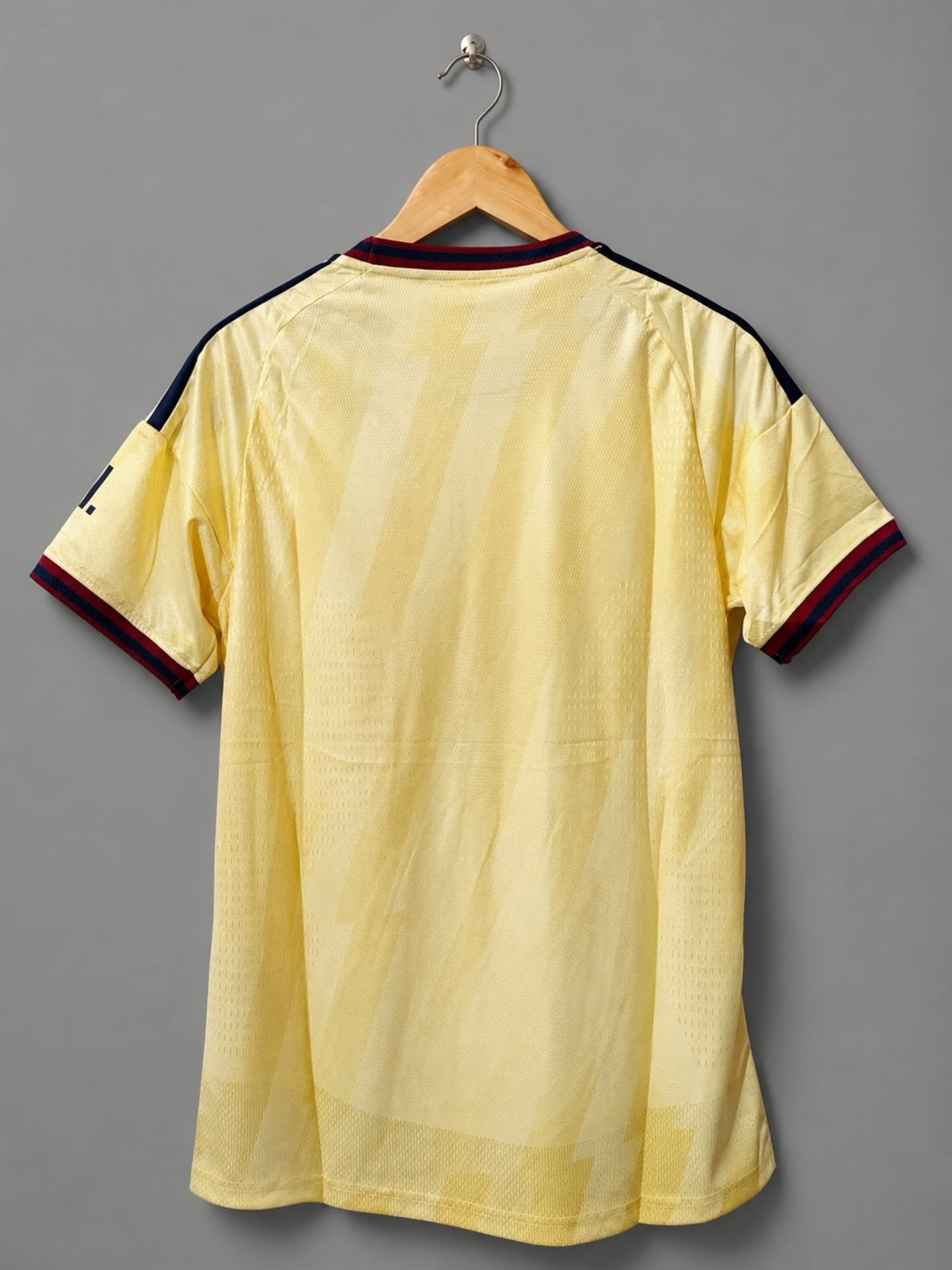 Jersey Araenal Alternativa temporada 26/27 – Image 3