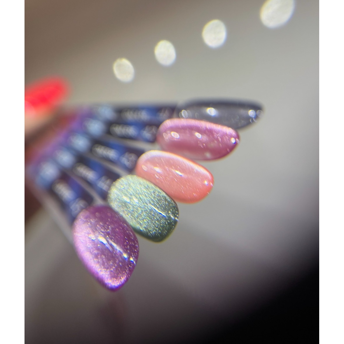 GEMSTONE Cat Eye (41-50) – Image 1