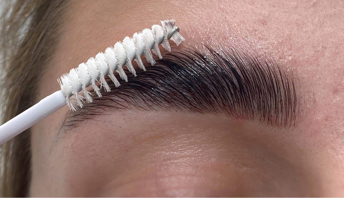 Brow Lamination Training – Image 2