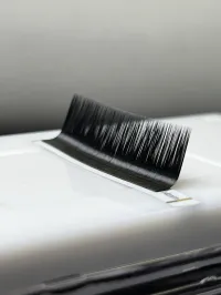 D'Luxe Lash Trays: PREMIUM Line – M, 0.07, Mix (5-7mm), Black
