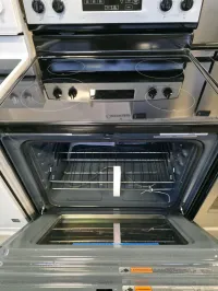 Amana YAER6603SMS1 30-inch Electric Range – Image 2