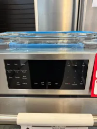 Blomberg BGR30420SS 30 Inch Slide-in Gas Range with 4 Sealed Burners, 5.7 cu. ft. European Convection Oven, 18,000 BTU-675 BTU  – Image 3