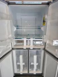 Frigidaire FRQG1721AV 33" Counter-Depth 4-Door Refrigerator – Image 6