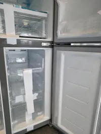 Frigidaire FRQG1721AV 33" Counter-Depth 4-Door Refrigerator – Image 4