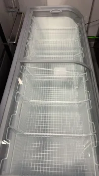 Hisense 78.7 in 24.7 cu ft Commercial Convertible Freezer or Refrigerator - Sliding Glass Doors  – Image 2