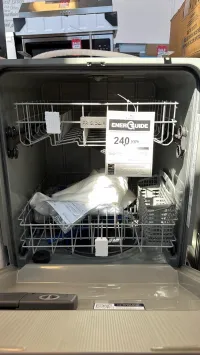 Frigidaire FFCD2413UW8B 24-inch built-in dishwasher – Image 3