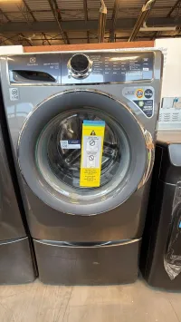 Electrolux ELFE753CAT2 / ELFW753AT2 – Front Load Laundry Pair (Titanium) – Image 4