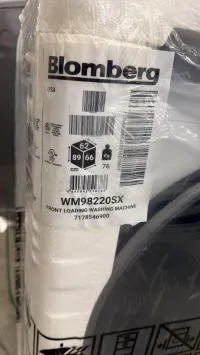 Blomberg WM98220SX 24" Front Load Washer – Image 4