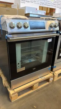 Beko SLGR30524SS 30" Slide-In Gas Range – Image 2