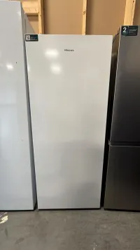 Hisense FV14C7AWE 14 Cu. Ft. Convertible Upright Freezer – Image 1