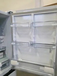 Beko BFBF30116WHIM 30" Counter-Depth Bottom Freezer Refrigerator – Image 3