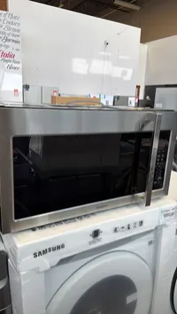 Hisense HMVZ173SS 1.7 Cu. Ft. Over-the-Range Microwave – Image 1