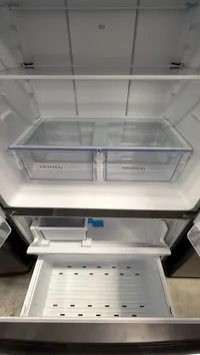 Frigidaire FRFG2011AV 36" 19.9 Cu. Ft. French Door Refrigerator – Image 4