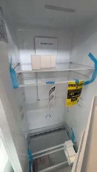 Frigidaire FFUE1326AW 13 Cu. Ft. Convertible Upright Freezer – Image 4